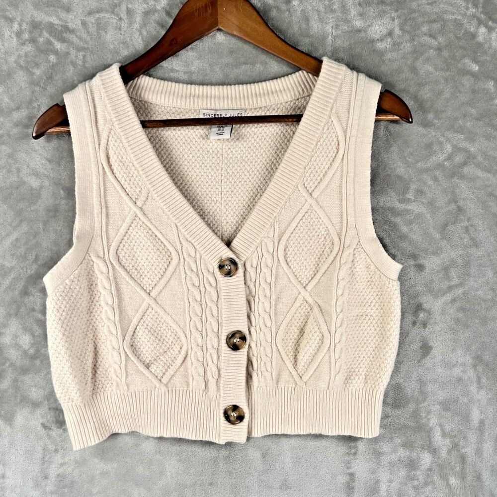 Sincerely Jules Women’s XL Cream Cable Knit Sweater Vest Button Front Cropped Ca